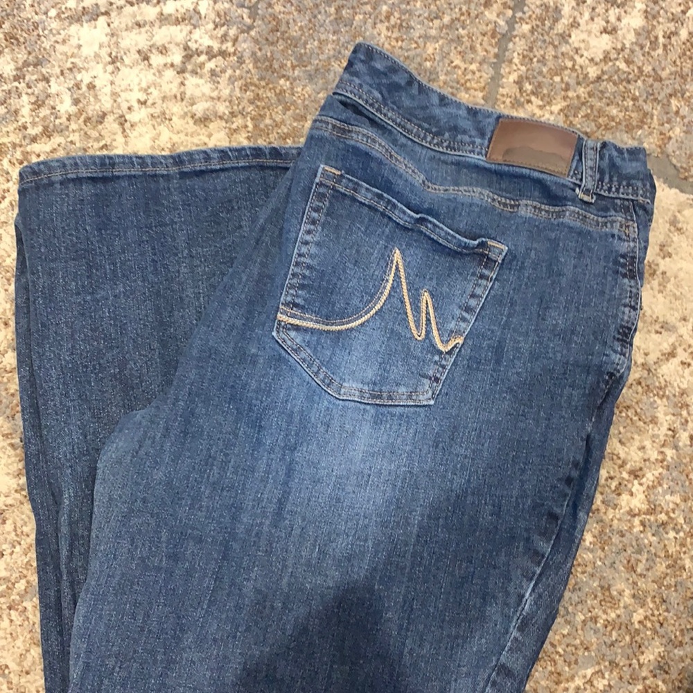 Maurices Jeans - size 22